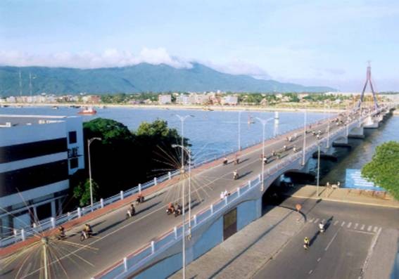 2012 Spring Economic Forum opens in Da Nang city - ảnh 1